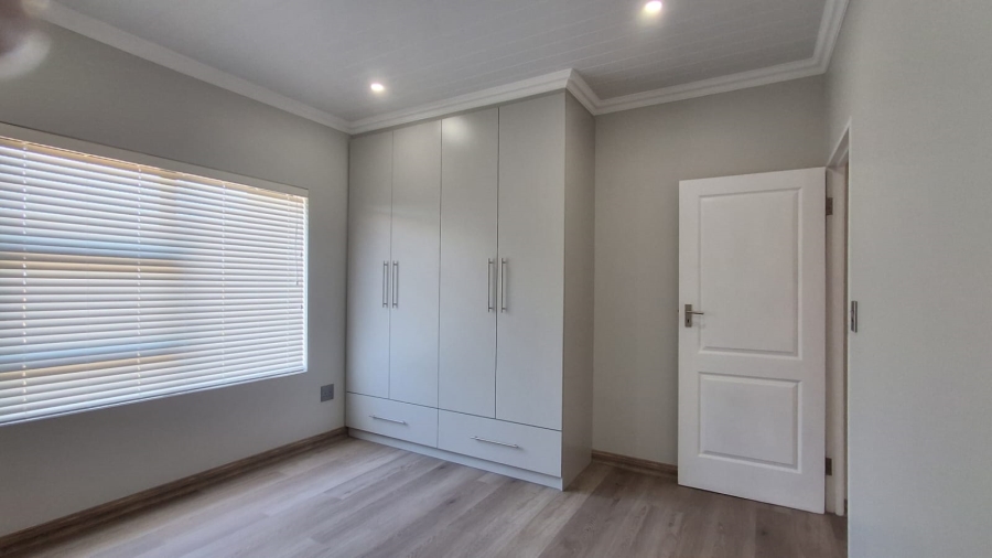 3 Bedroom Property for Sale in Stilbaai Wes Western Cape